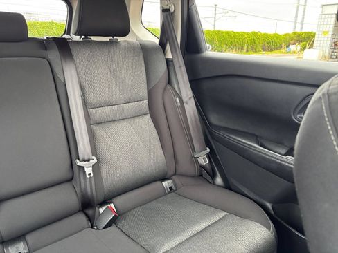 Used 2025 Nissan Rogue SV FWD image 39