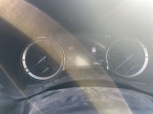 Used 2022 Toyota Highlander XLE image 8