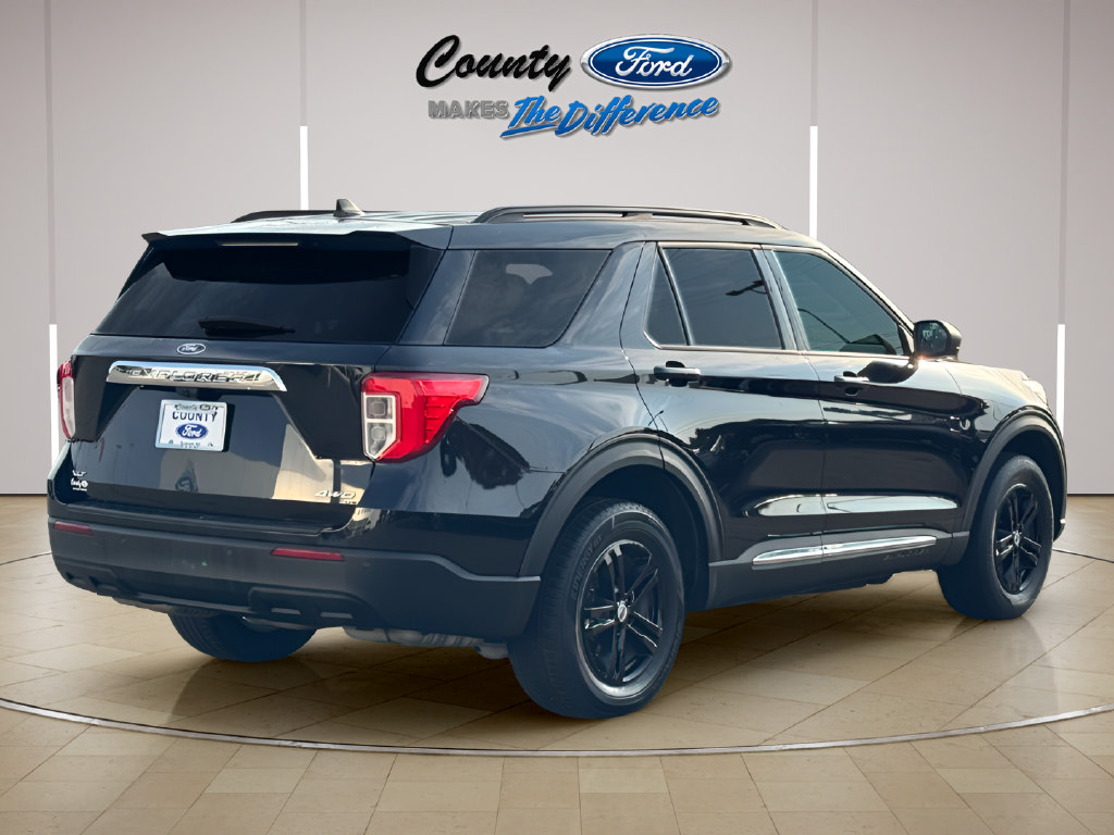 Used 2022 Ford Explorer XLT AWD/4WD image 17