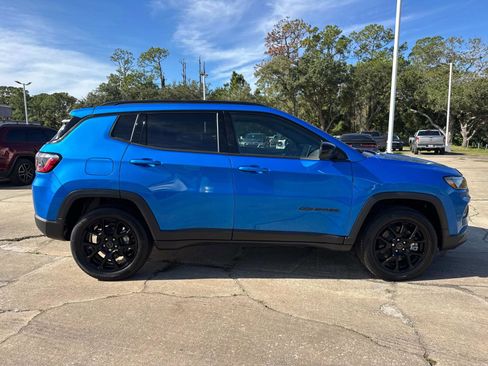 New 2026 Jeep Compass Latitude AWD/4WD image 2
