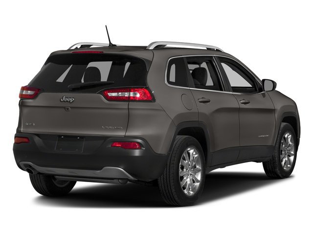 Used 2018 Jeep Cherokee Limited w/ Trailer Tow Group AWD/4WD image 2