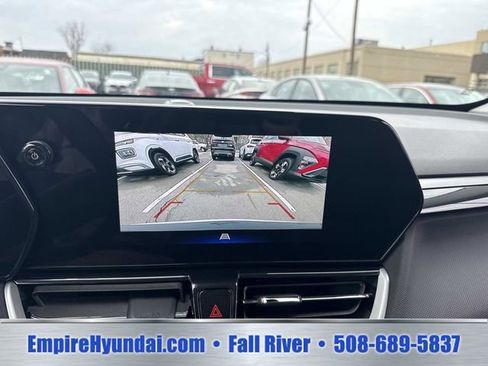 Used 2025 Chevrolet TrailBlazer LT AWD/4WD image 22