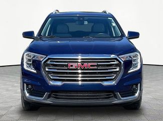 Used 2023 GMC Terrain SLT w/ LPO, Floor Liner Package FWD video 2