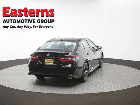 Used 2024 Toyota Camry SE w/ Cold Weather Package FWD image 41