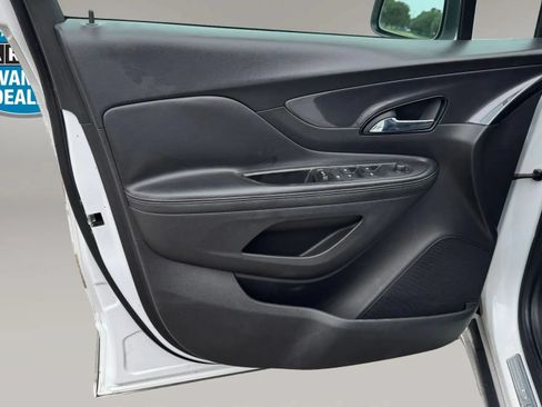 Used 2018 Buick Encore Preferred FWD image 9