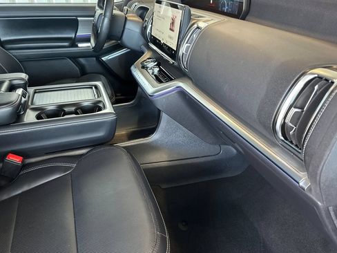 Certified 2025 Ford Expedition Max Platinum AWD/4WD image 18