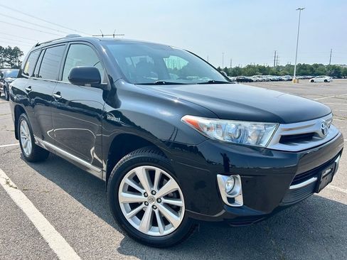 Used 2012 Toyota Highlander Limited AWD/4WD image 1