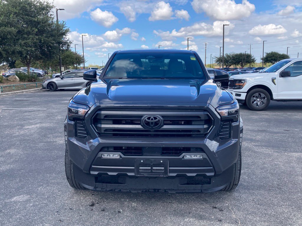 Used 2025 Toyota Tacoma SR5 RWD image 2