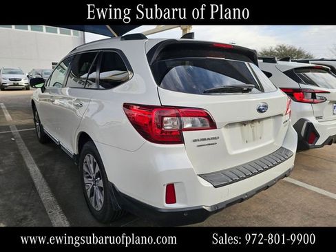 Used 2017 Subaru Outback 2.5i Touring w/ Popular Package #5A image 3