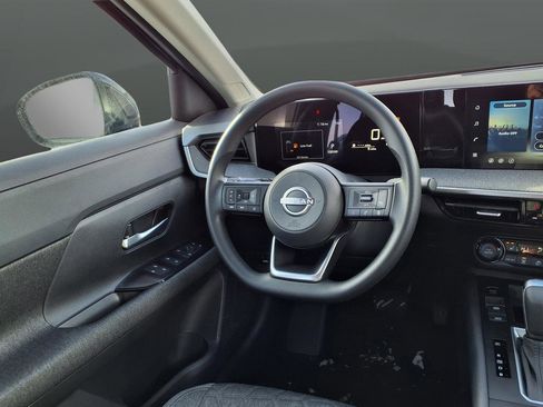 New 2026 Nissan Kicks SV w/ Cold Weather Package AWD/4WD image 36