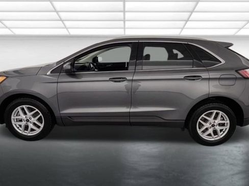 Used 2023 Ford Edge SEL w/ Convenience Package AWD/4WD image 4