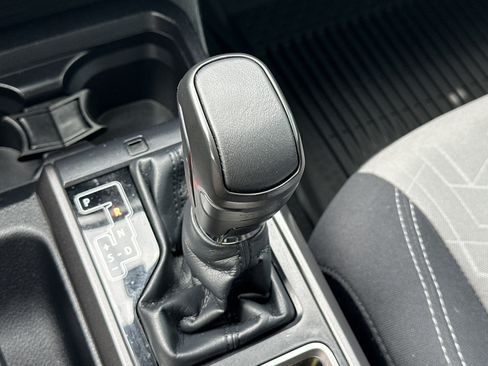 Used 2020 Toyota Tacoma TRD Sport RWD image 32