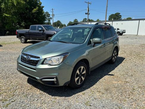 Used 2018 Subaru Forester 2.5i Limited AWD/4WD image 8