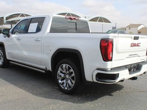 Used 2025 GMC Sierra 1500 Denali w/ Denali Reserve Package AWD/4WD image 8