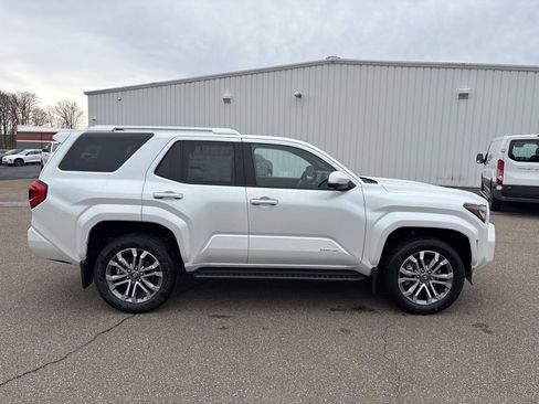 Used 2026 Toyota 4Runner Limited AWD/4WD image 8