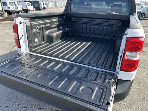 Used 2022 Ford Maverick XL image 14