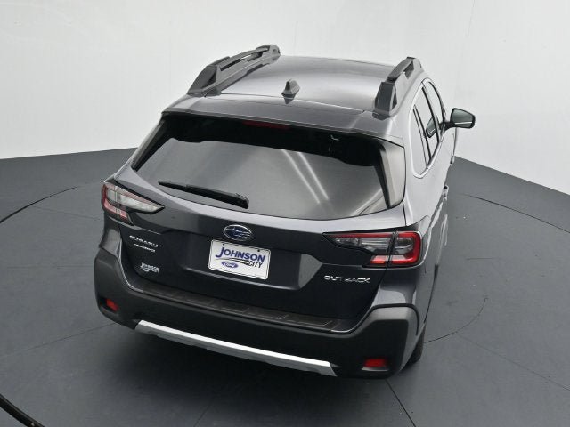 Used 2025 Subaru Outback Limited AWD/4WD image 35