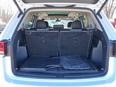 Used 2024 Volkswagen Atlas SEL image 30