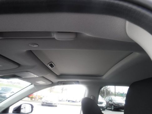 Used 2024 Honda CR-V EX image 11