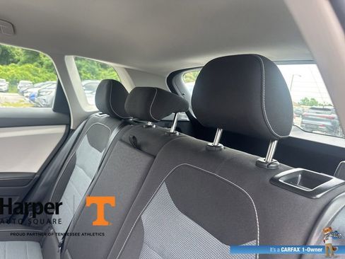 Used 2025 Volkswagen Taos S FWD image 9