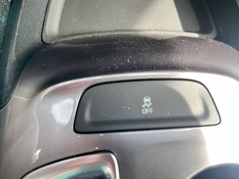 Used 2022 Chevrolet Malibu LS image 23