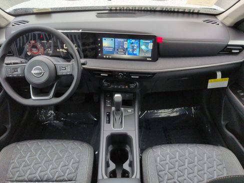New 2026 Nissan Kicks SV FWD image 16