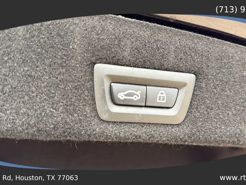 Used 2016 BMW 750i xDrive image 37