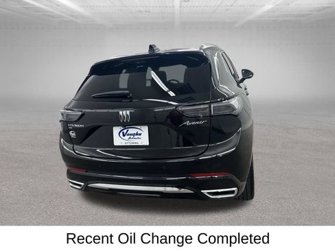 Used 2024 Buick Envision Avenir AWD/4WD image 12
