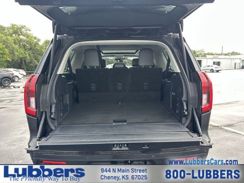 Used 2025 Ford Expedition Max Active AWD/4WD image 24