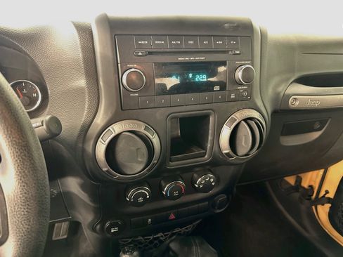 Used 2013 Jeep Wrangler Sport AWD/4WD image 24