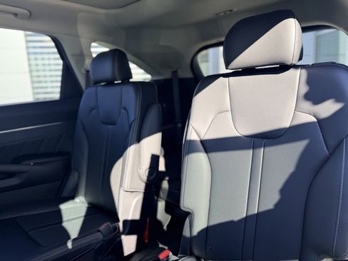 Used 2022 Kia Sorento SX image 15