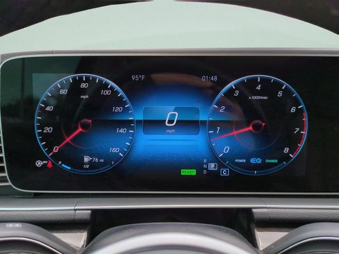 Used 2021 Mercedes-Benz GLE 450 4MATIC image 23