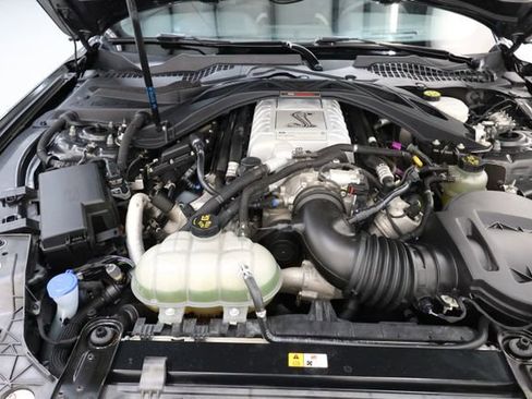 Used 2020 Ford Mustang Shelby GT500 w/ Technology Package RWD image 96