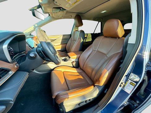 Used 2021 Subaru Outback Touring w/ Popular Package #2 image 25