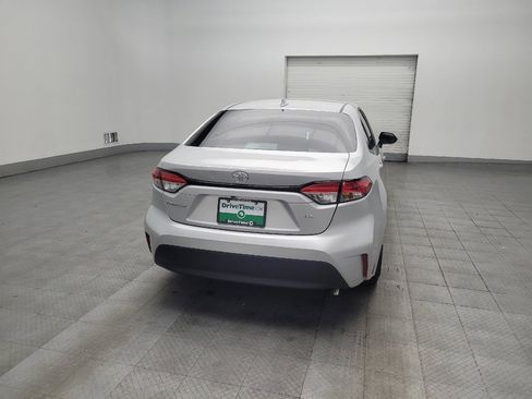 Used 2025 Toyota Corolla LE image 7