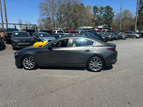 Used 2019 MAZDA MAZDA3 Sedan w/ Select Package image 5