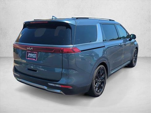 Used 2024 Kia Carnival SX Prestige FWD image 5