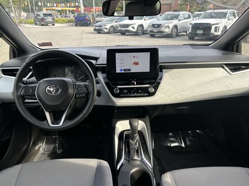 Used 2024 Toyota Corolla Hybrid AWD Sedan image 18
