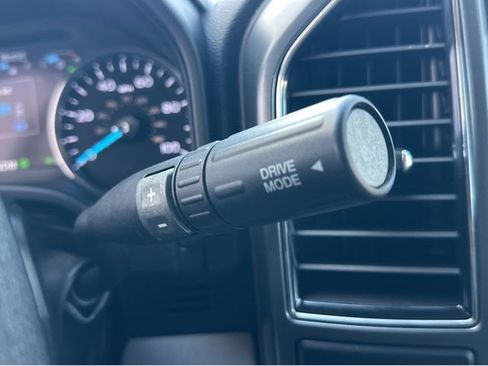 Used 2021 Ford F350 XLT w/ XLT Value Package image 32