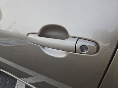 Used 2009 Toyota Corolla LE image 9