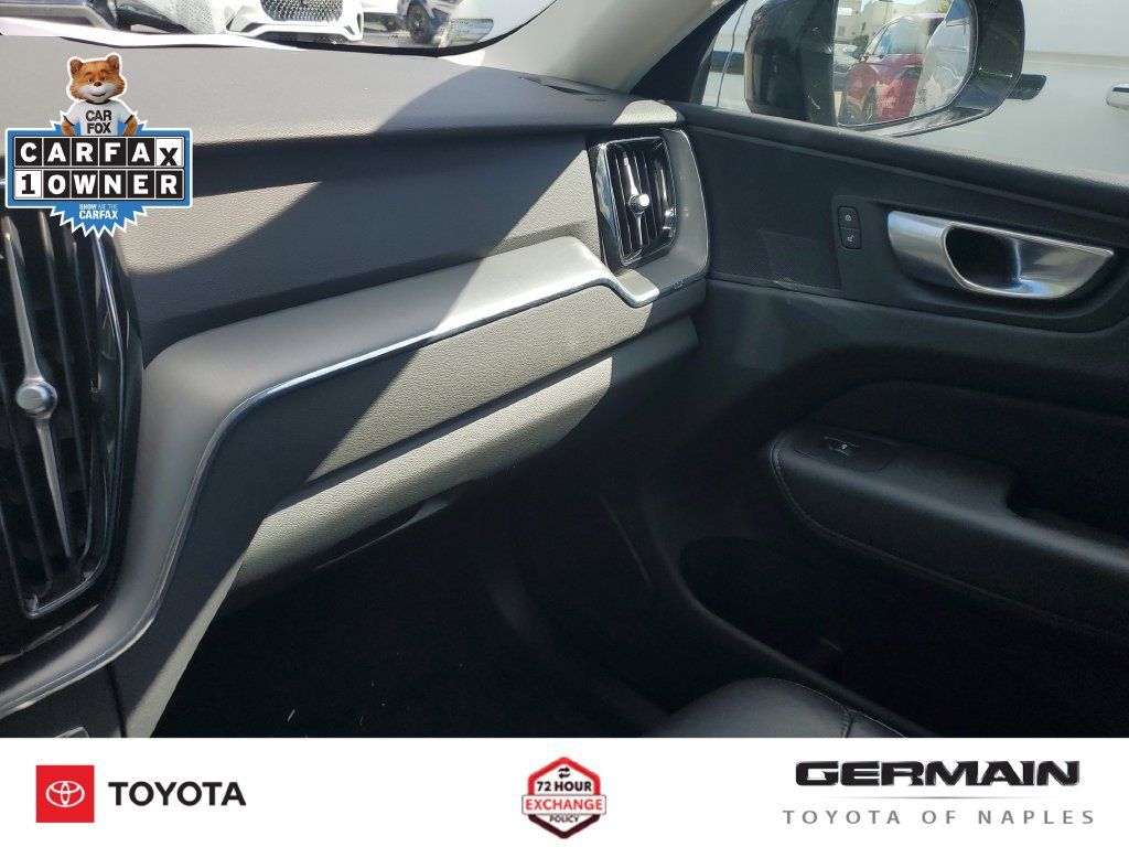 Used 2024 Volvo XC60 B5 Core w/ Protection Package Premier AWD/4WD image 35