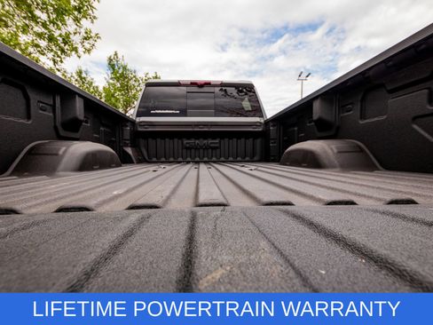 Used 2025 GMC Sierra 3500 Denali Ultimate AWD/4WD image 23