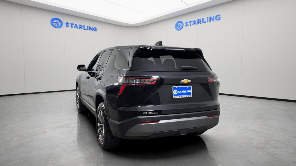Used 2026 Chevrolet Equinox LT FWD image 7