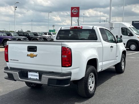 Used 2020 Chevrolet Colorado W/T RWD image 3