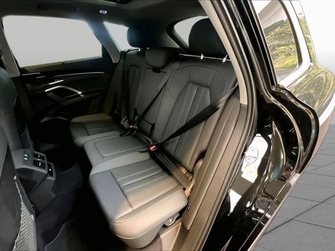 Certified 2025 Audi Q5 Premium Plus AWD/4WD image 20