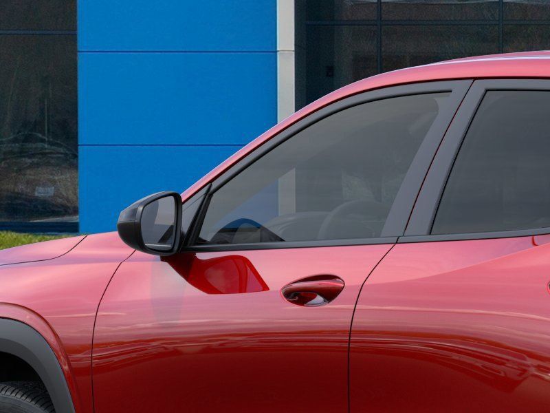 New 2026 Chevrolet Trax RS FWD image 18