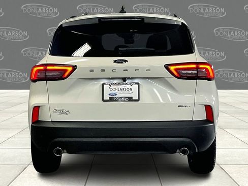 New 2025 Ford Escape ST-Line Select w/ Tech Pack #1 AWD/4WD image 4