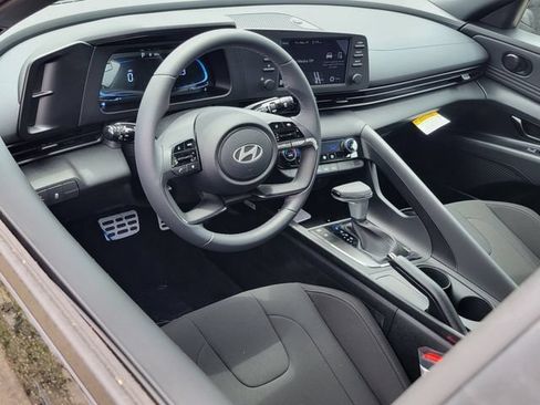 New 2026 Hyundai Elantra Sport FWD image 5