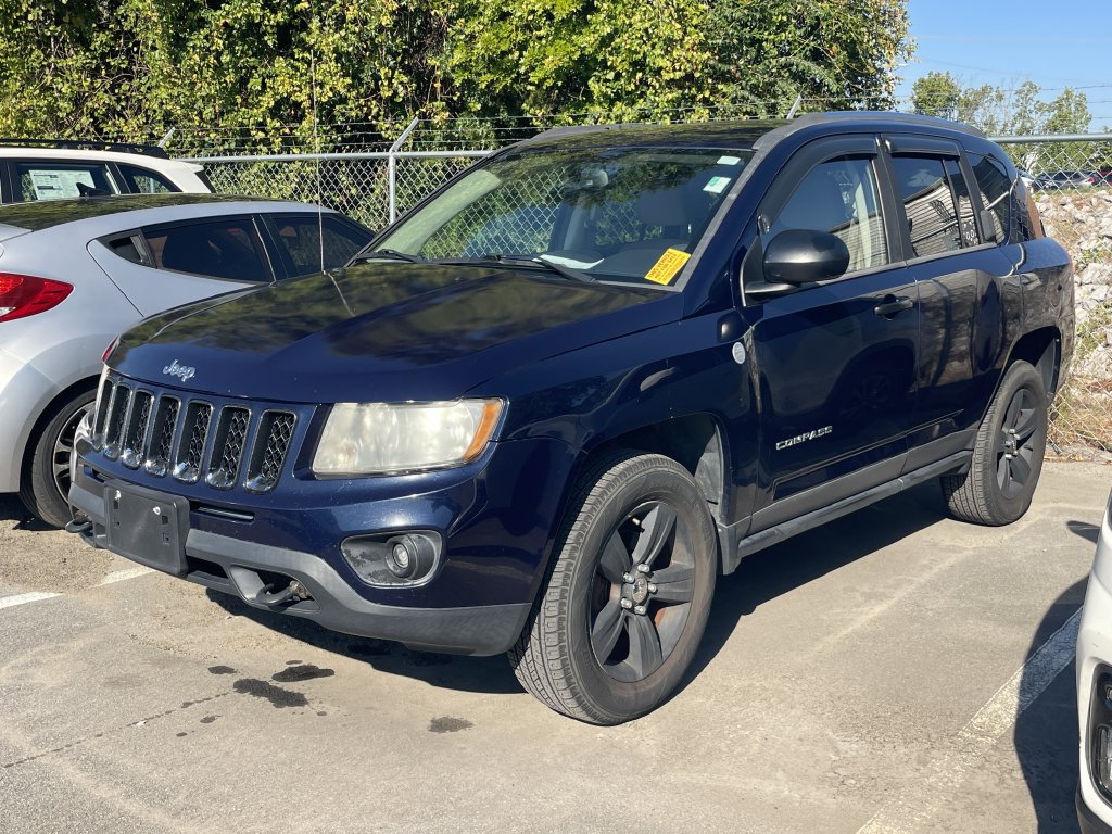 Used 2013 Jeep Compass Sport AWD/4WD image 3