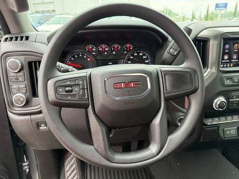 New 2026 GMC Sierra 1500 Pro AWD/4WD image 9